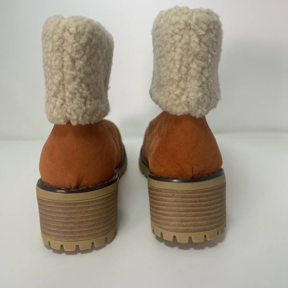 Orange Faux‎ Suede Ankle Boots Women's Sz EU 40, US 8 Sherpa Lined, Chunky Heel